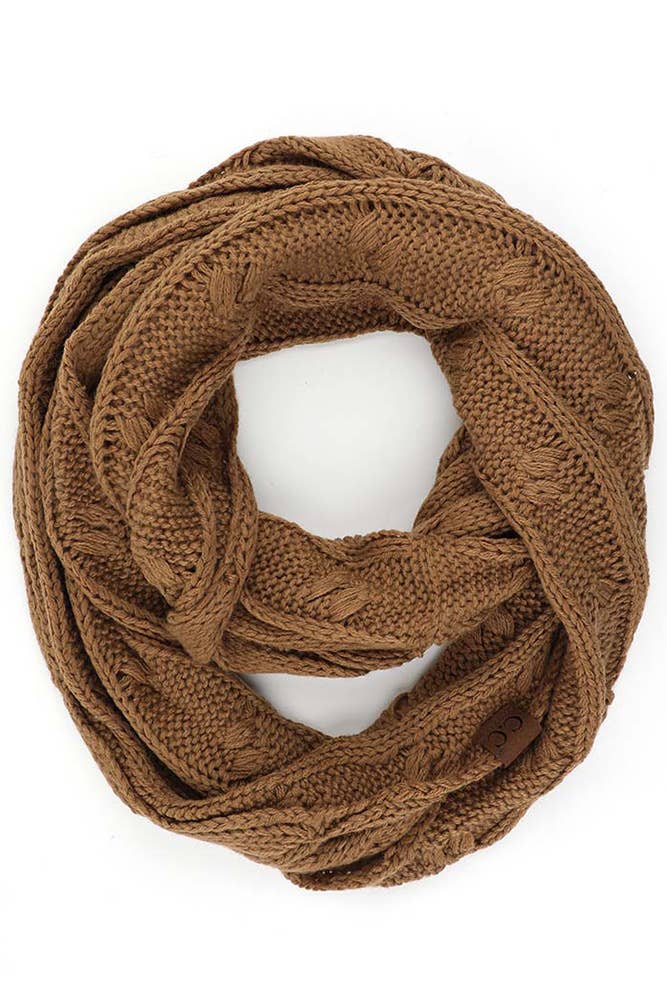 C.C Knitted Scarf: White