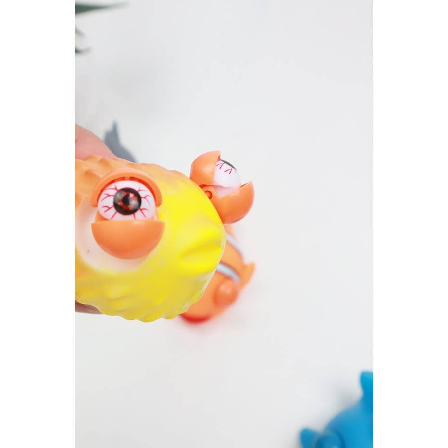 Eye Popping Ocean Animals Squishy Toy: MIX COLOR / ONE