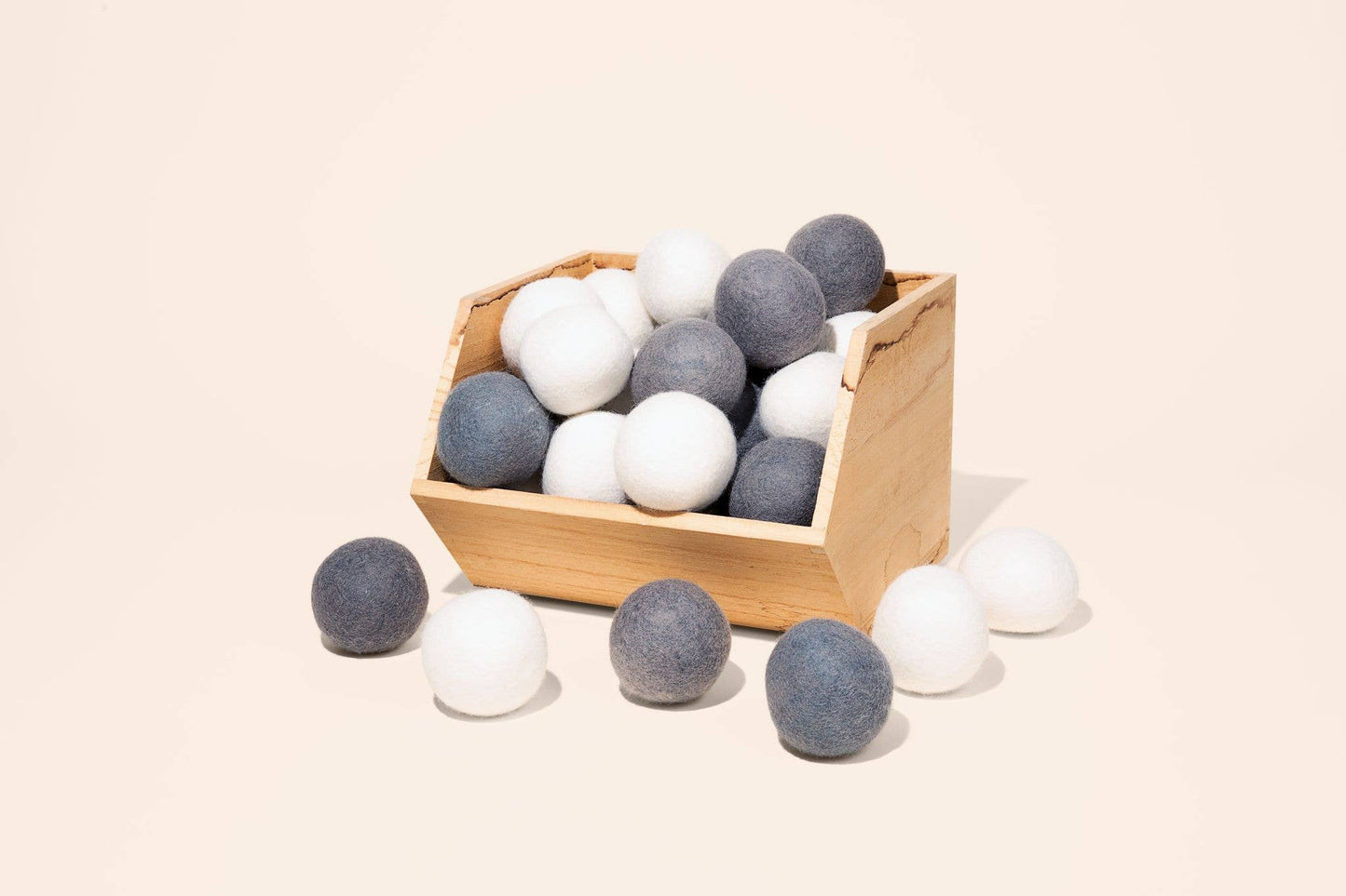 Set of 6 Organic Wool Dryer Balls