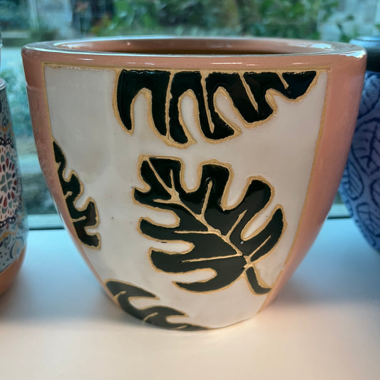 7” Leaf Pot